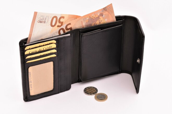 Dámská peněženka MERCUCIO černá 2511510 (sleva)